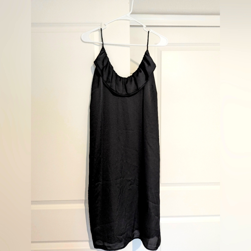 BCBG black silk like midi dress